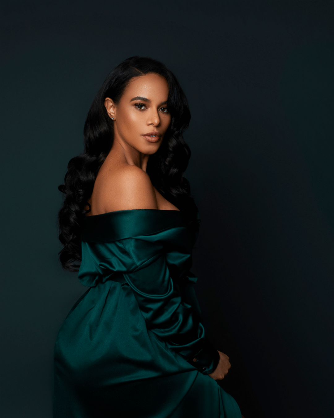 Lina Zúñiga Portrait